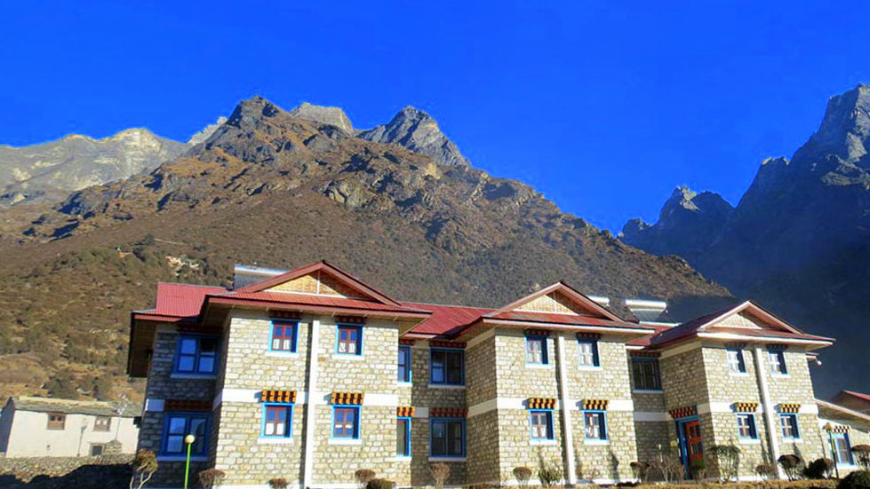 Luxury accommodation in Everest