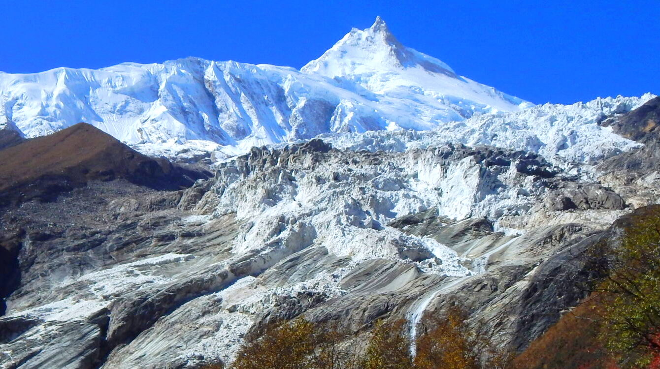 Mount Manasalu