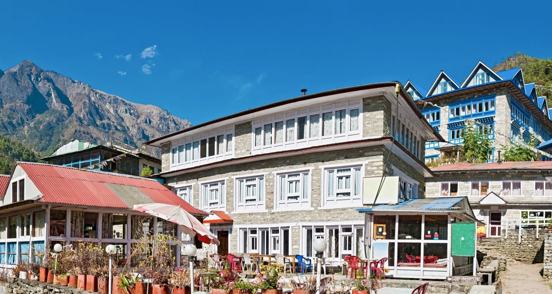Luxurious Hotels In Everest Base Camp Trek