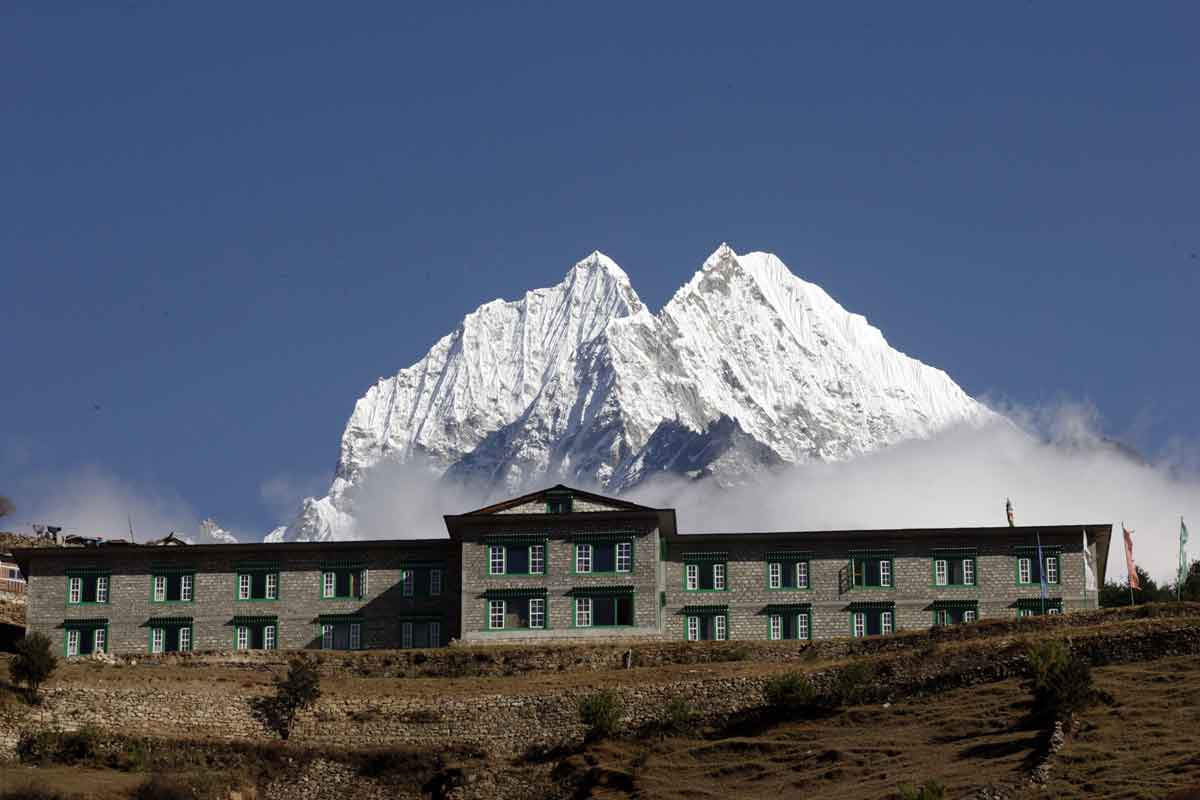 Mountain lodge in EBC